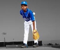 youth baseball pitcher